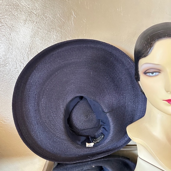 SPLENDID 1950s\' NAVY STRAW CART WEHEEL HAT WITH GROSGRAIN BAND main image 10